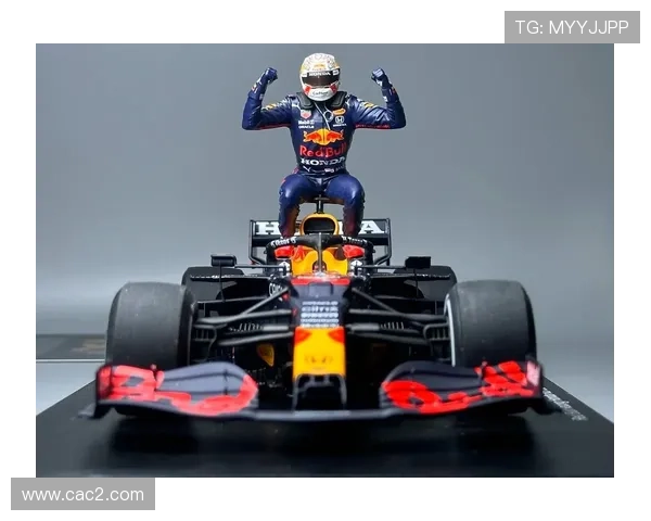 RB大宫红牛联名时装秀启幕盛典